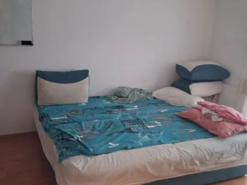 Sale, one bedroom apartment, 59m², Bečići, Budva - image 2