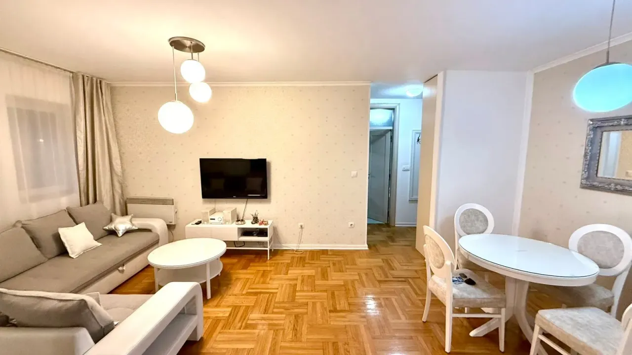 Rent, one bedroom apartment, 56m², Preko Morače, Podgorica