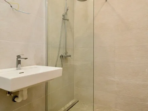 Prodaja, dvosoban stan, 111m², Gradiošnica, Tivat - image 8