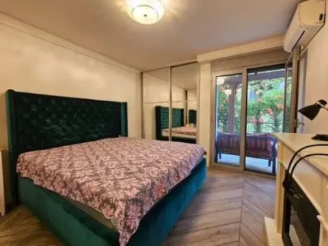 Izdavanje, dvosoban stan, 147m², Gorica C, Podgorica - image 7