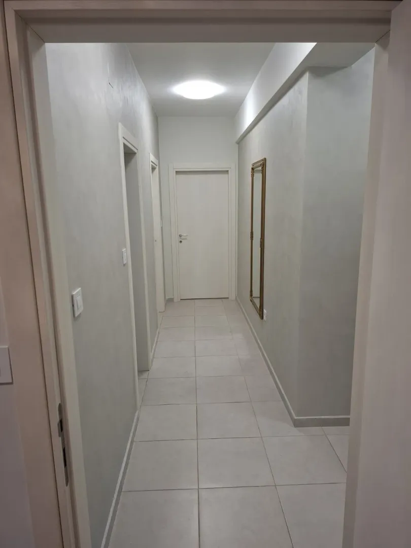 Prodaja, dvosoban stan, 75m², Podgorica, Crna Gora