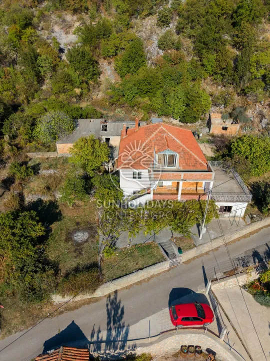 Prodaja, kuća, 320m², Dobra Voda, Bar