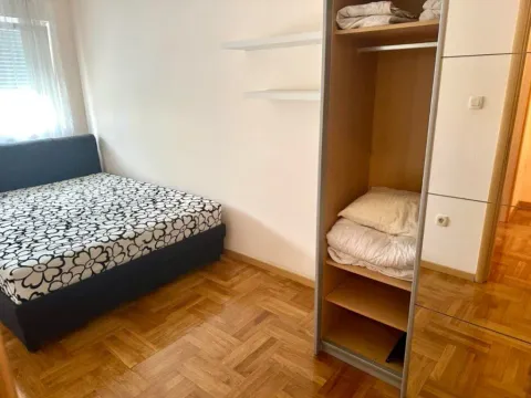 Izdavanje, trosoban stan, 84m², Pobrežje, Podgorica - image 5