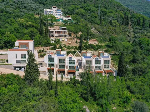 Prodaja, kuća, 286m², Tivat, Crna Gora - image 12