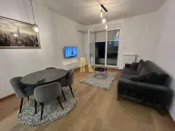 Izdavanje, dvosoban stan, 42m², Bulevar Evrope, Novi Sad Sve Podlokacije - image 1