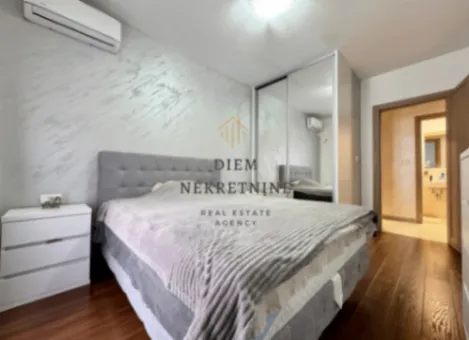 Izdavanje, dvosoban stan, 70m², Master Kvart, Podgorica - image 8