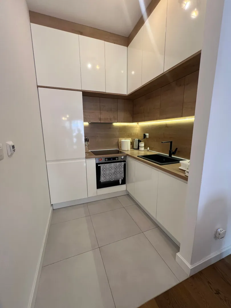 Rent, two bedroom apartment, 80m², Soho City, Bar