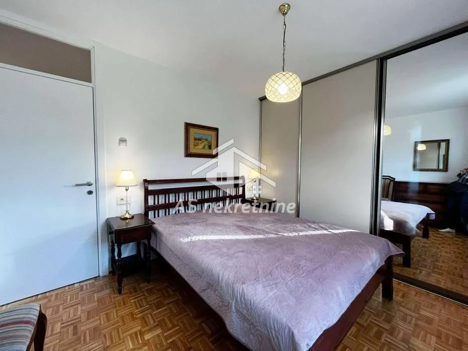 Rent, three bedroom apartment, 75m², Novi Beograd Sve Podlokacije, Beograd
