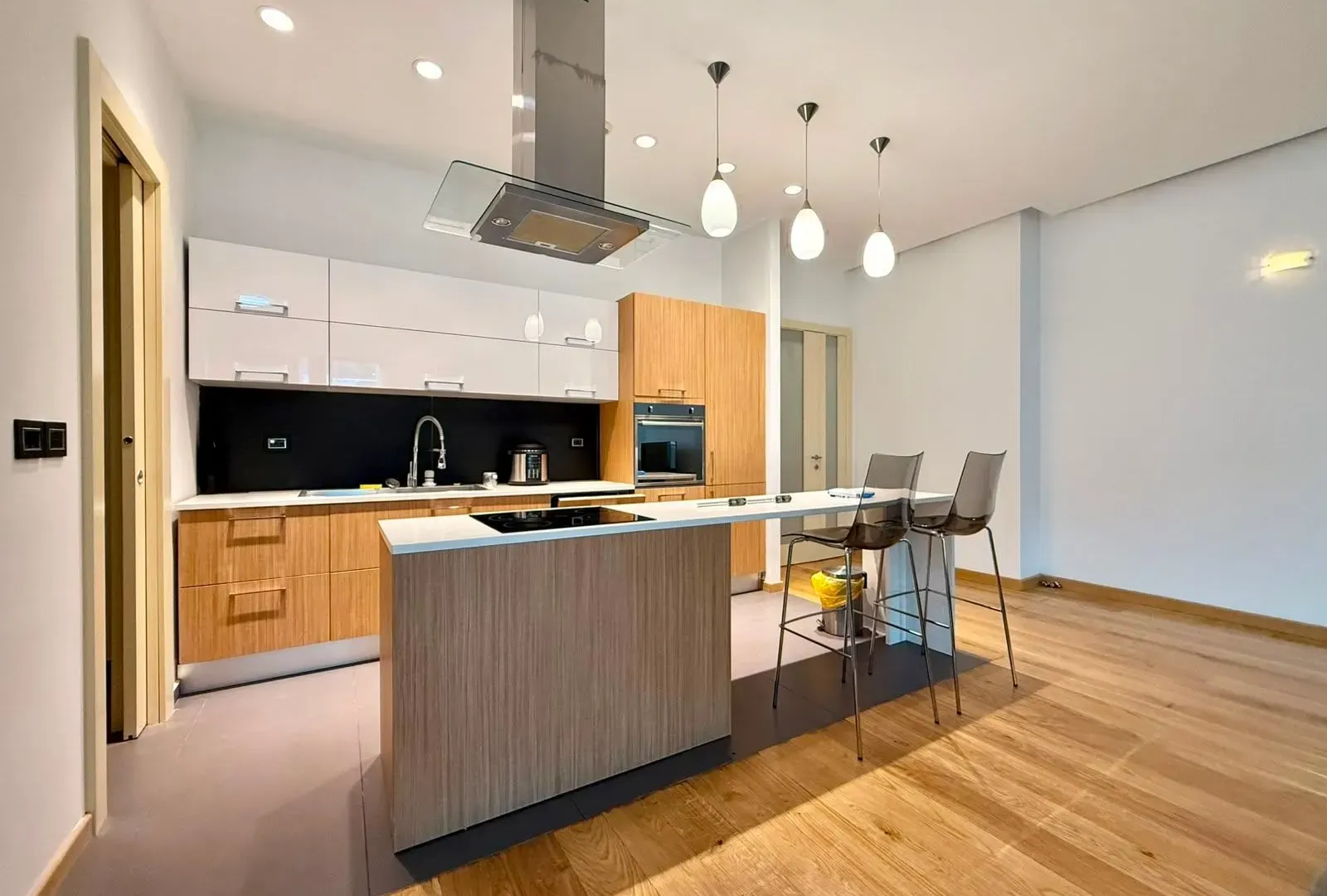 Rent, two bedroom apartment, 126m², Kod Capital Plaze, Podgorica