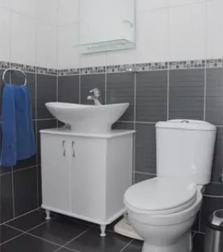 Izdavanje, poslovni prostor, 1100m², Zemun Ugrinovci, Zemun Sve Podlokacije - image 7