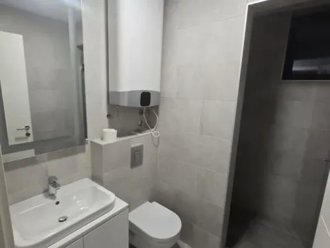 Prodaja, trosoban stan, 101m², Centar, Novi Sad - image 18