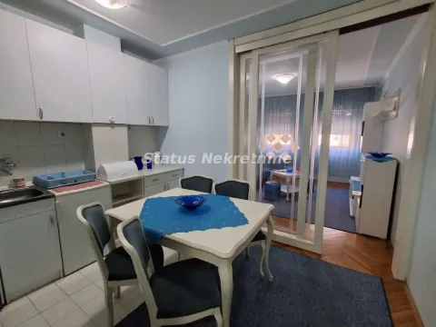 Rent, one bedroom apartment, 30m², Bulevar Oslobodjenja, Novi Sad Sve Podlokacije - image 4
