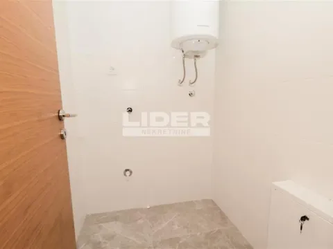 Prodaja, trosoban stan, 91m², Zemun Sve Podlokacije, Beograd - image 5