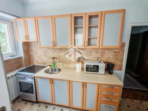 Izdavanje, jednosoban stan, 44m², Slavija, Vračar Sve Podlokacije - image 12