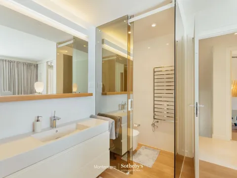 Prodaja, kuća, 321m², Pržno, Budva - image 40