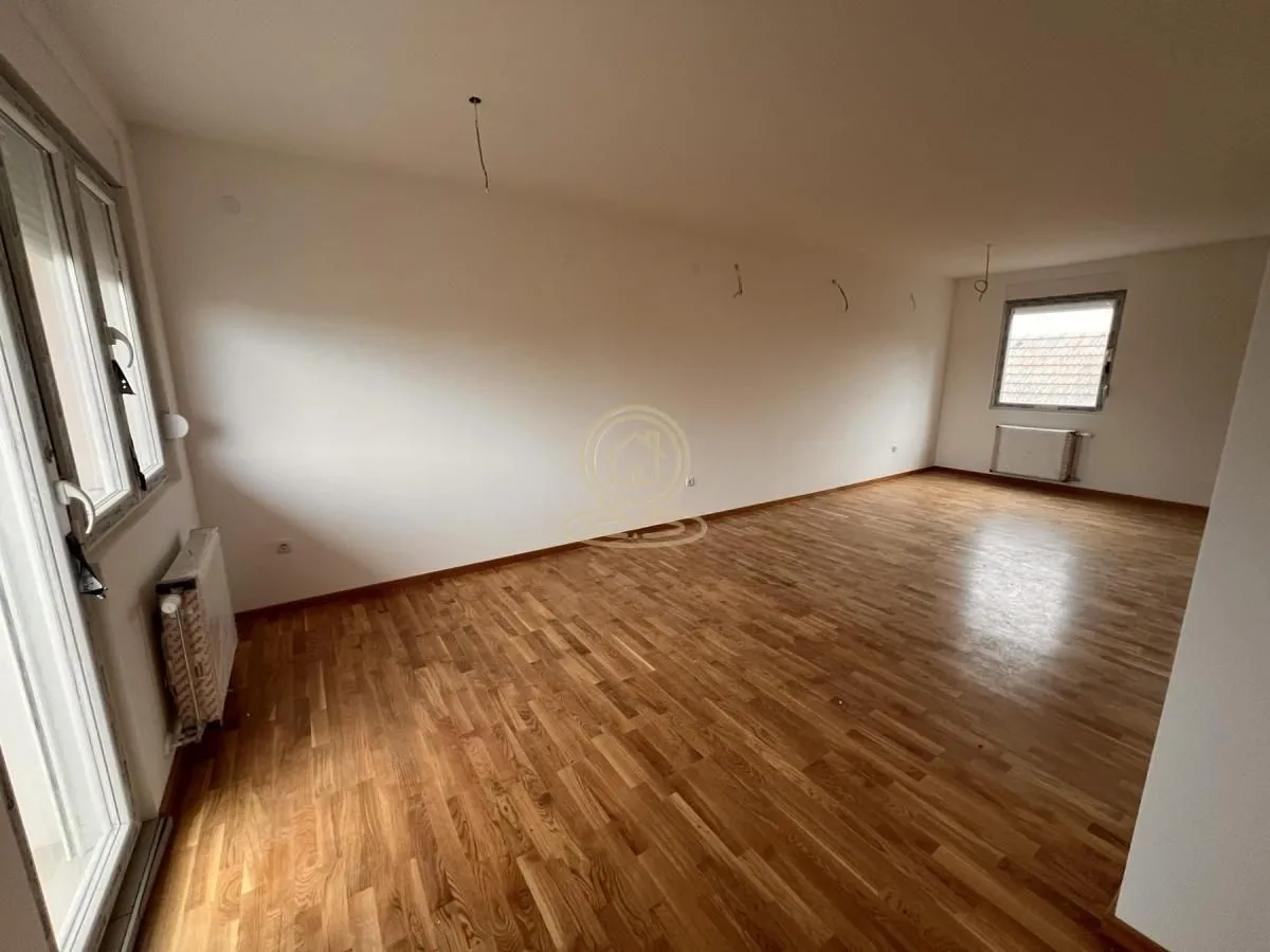 Prodaja, četvorosoban stan, 89m², Adice, Novi Sad Sve Podlokacije