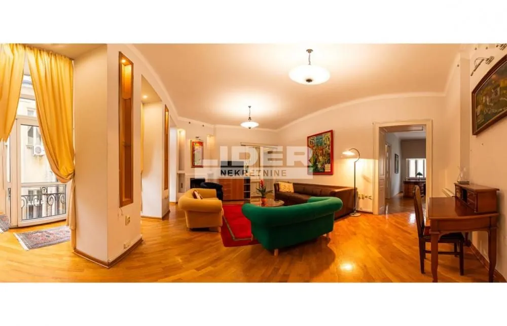 Izdavanje, četvorosoban stan, 160m², Stari Grad, Beograd