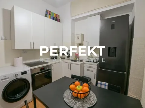 Sale, two bedroom apartment, 43m², Stari Grad, Beograd - image 2