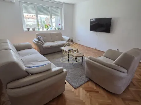 Prodaja, trosoban stan, 75m², Medijana, Niš - image 2