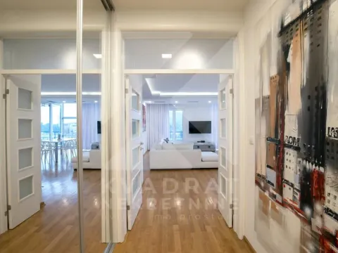 Izdavanje, dvosoban stan, 123m², Momišići, Podgorica - image 18