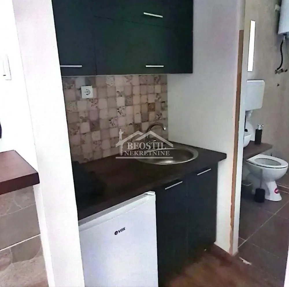 Prodaja, kuća, 300m², Banoštor, Beočin