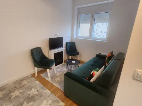 Sale, one bedroom apartment, 28m², Centar, Podgorica - image 1