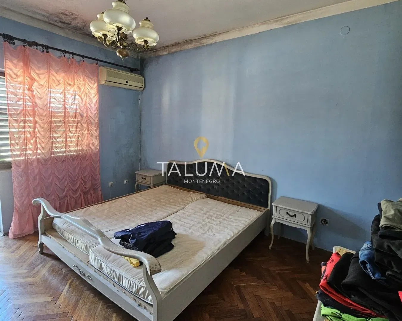Sale, house, 300m², Masline, Podgorica