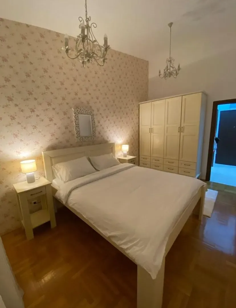 Izdavanje, jednosoban stan, 52m², City Kvart, Podgorica