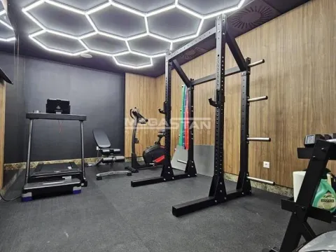 Prodaja, trosoban stan, 79m², Stari Grad, Beograd - image 9