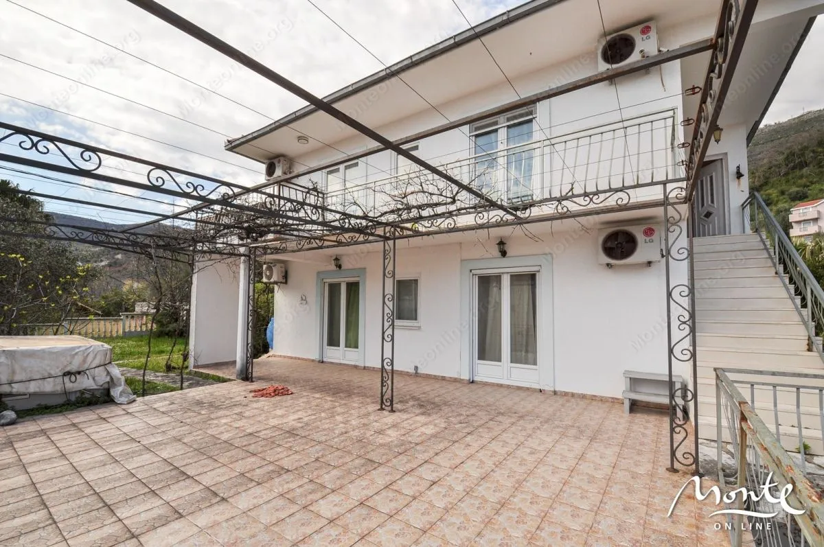 Prodaja, kuća, 181m², Bijela, Herceg Novi