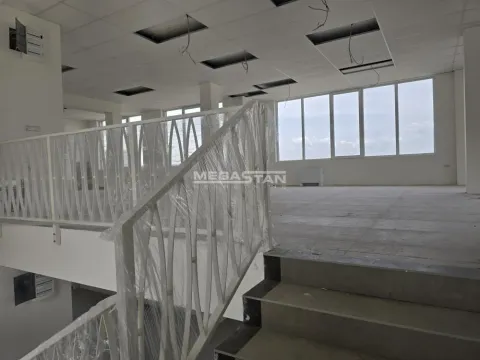 Rent, office space, 1200m², Čukarica, Beograd - image 11