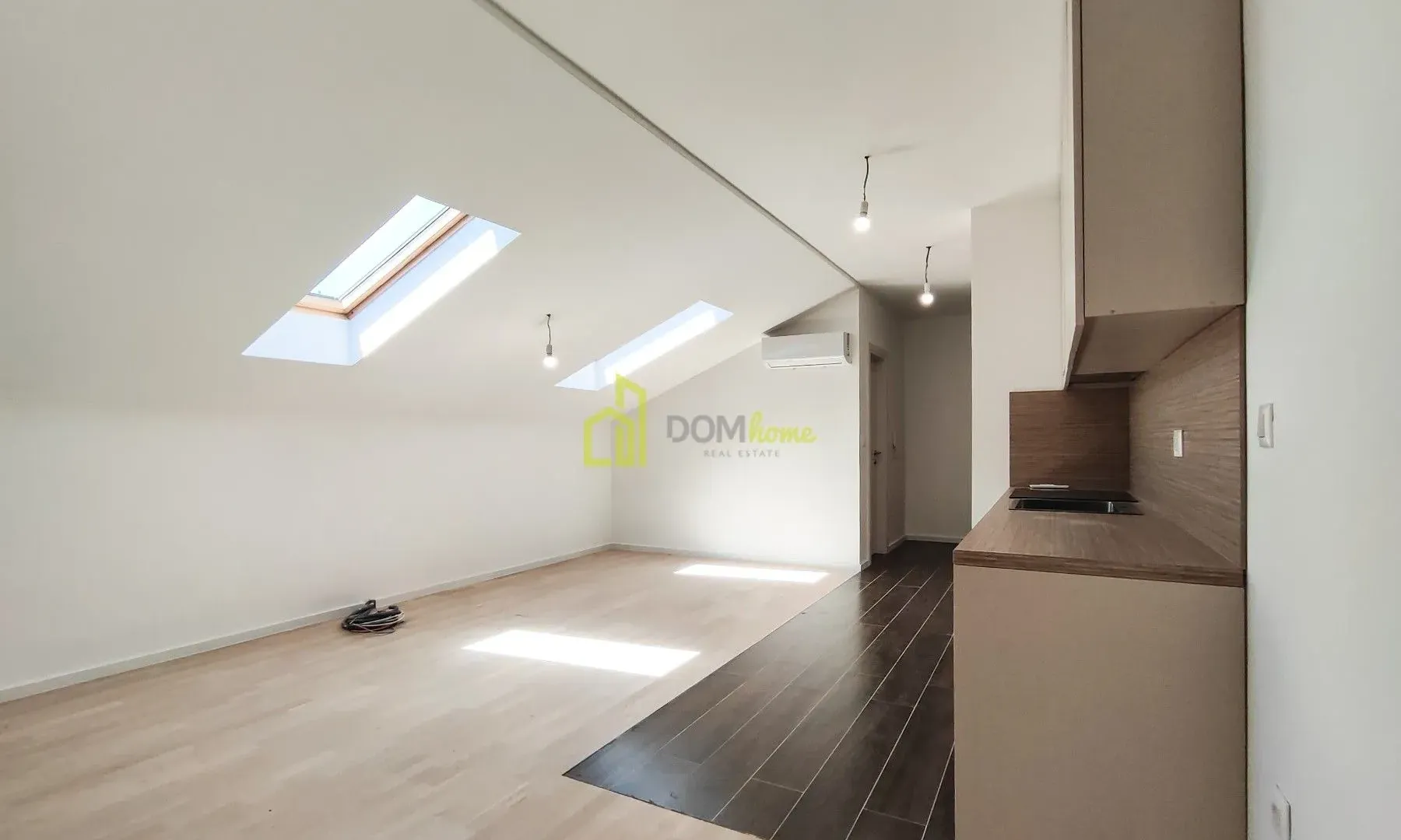 Prodaja, garsonjera, 45m², Tološi, Podgorica
