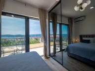 Izdavanje, dvosoban stan, 60m², Tivat, Crna Gora - image 1