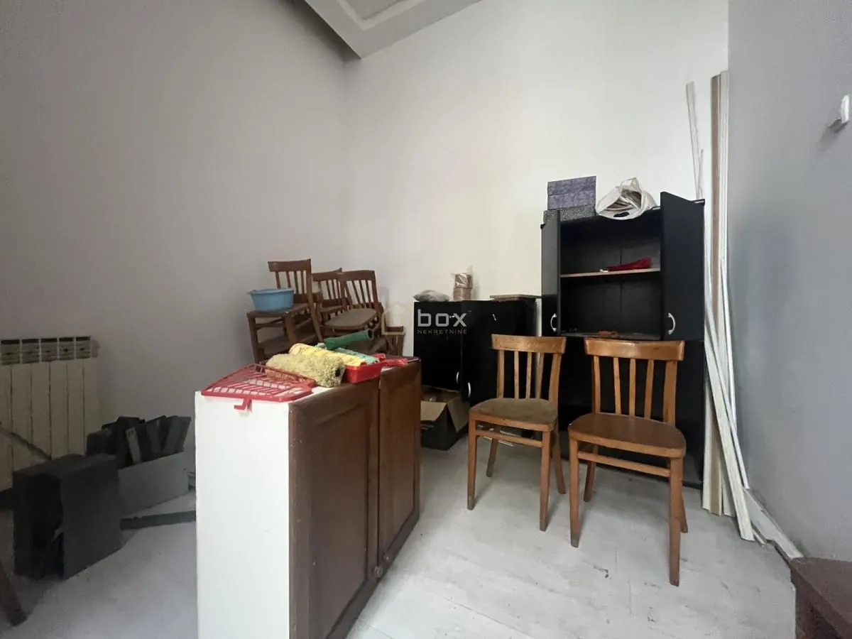 Rent, office space, 50m², Medijana, Niš