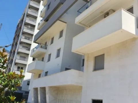 Prodaja, trosoban stan, 95m², Budva, Crna Gora