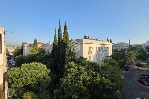 Prodaja, jednosoban stan, 46m², Preko Morače, Podgorica - image 15