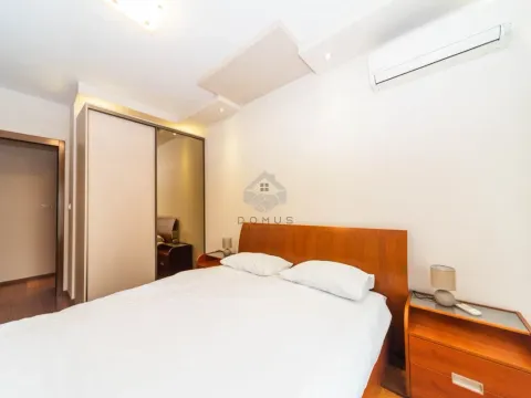 Izdavanje, dvosoban stan, 76m², Centar, Podgorica - image 9