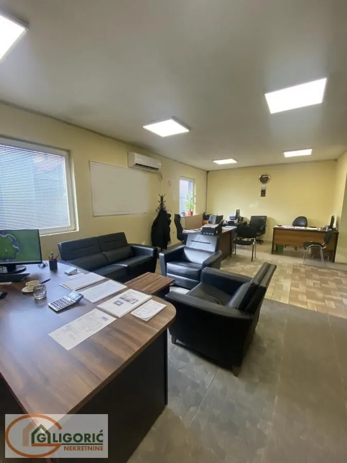 Izdavanje, poslovni prostor, 120m², Mali Mokri Lug, Zvezdara Sve Podlokacije