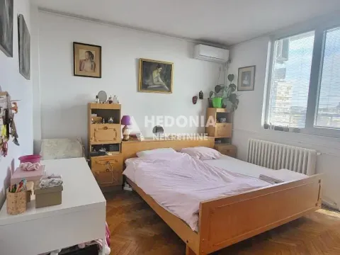 Sale, two bedroom apartment, 77m², Novi Beograd Blok 1 Fontana, Novi Beograd Sve Podlokacije - image 3