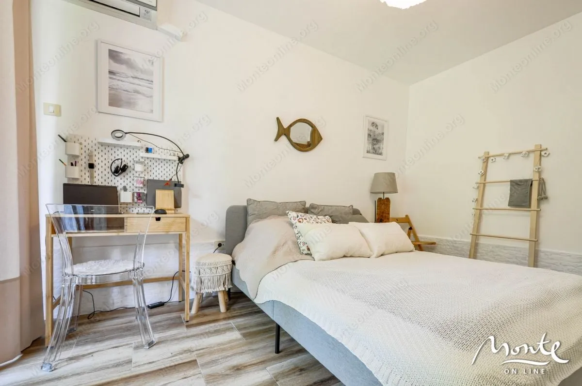 Sale, two bedroom apartment, 57m², Pržno, Budva
