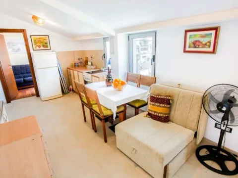 Prodaja, jednosoban stan, 52m², Tree cane, Budva - image 5