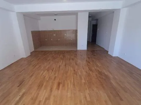 Sale, two bedroom apartment, 107m², Petrovac, Budva
