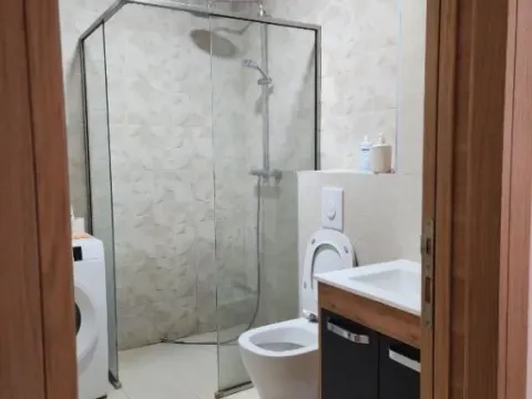 Izdavanje, dvosoban stan, 60m², Kava, Tivat - image 2