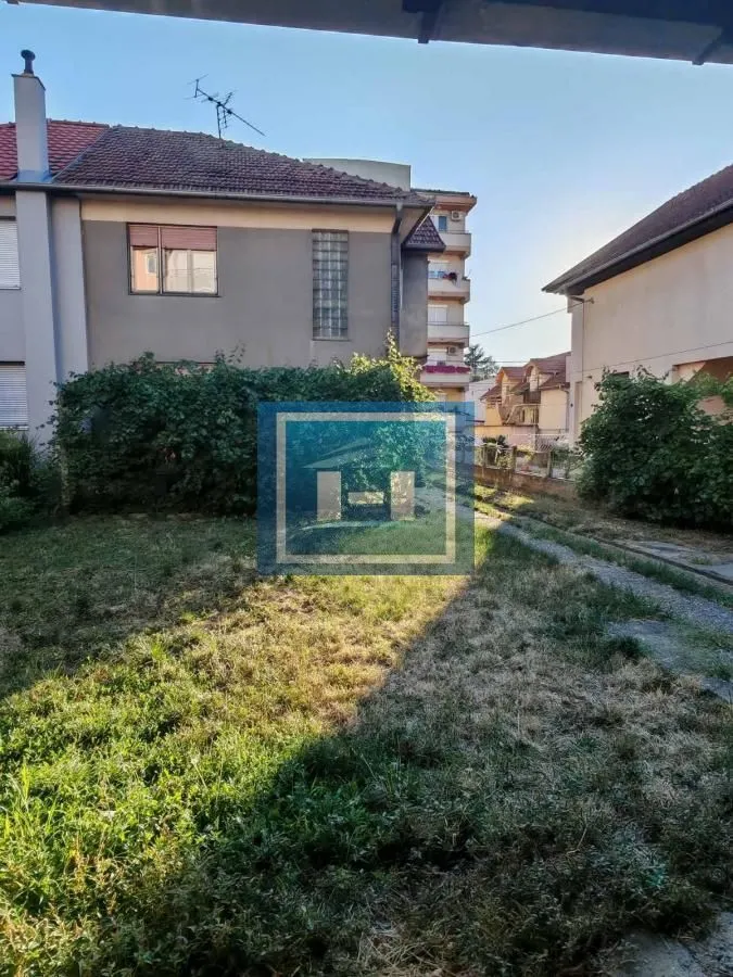 Prodaja, kuća, 136m², Kajsijar, Jagodina