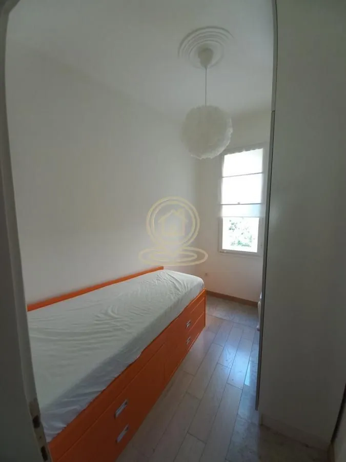 Izdavanje, trosoban stan, 70m², Stari Grad, Beograd