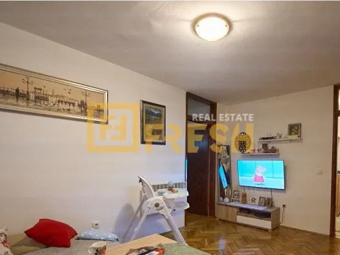 Sale, one bedroom apartment, 40m², Stari Aerodrom, Podgorica - image 1