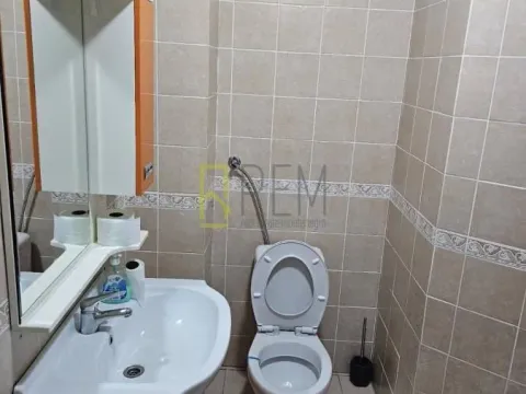 Izdavanje, jednosoban stan, 49m², Podgorica, Crna Gora - image 13