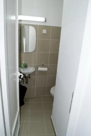 Rent, office space, 80m², Mali Mokri Lug, Zvezdara Sve Podlokacije