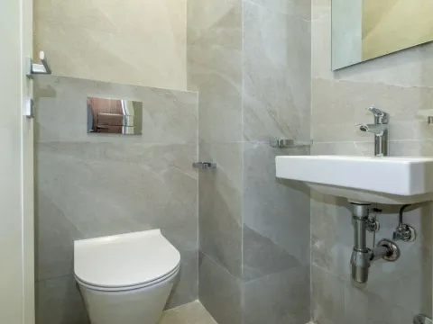 Rent, two bedroom apartment, 72m², Central Point, Podgorica - image 10