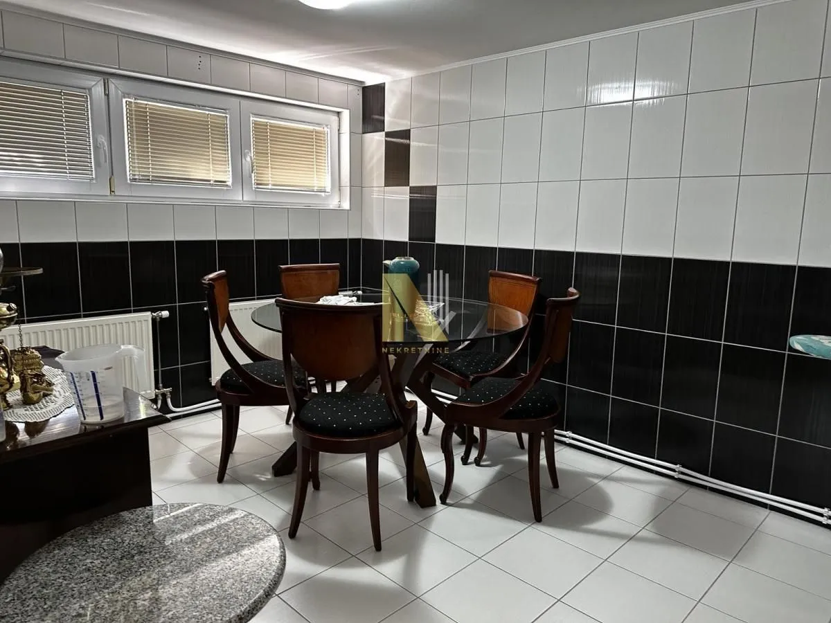 Prodaja, kuća, 249m², Krstašice, Irig
